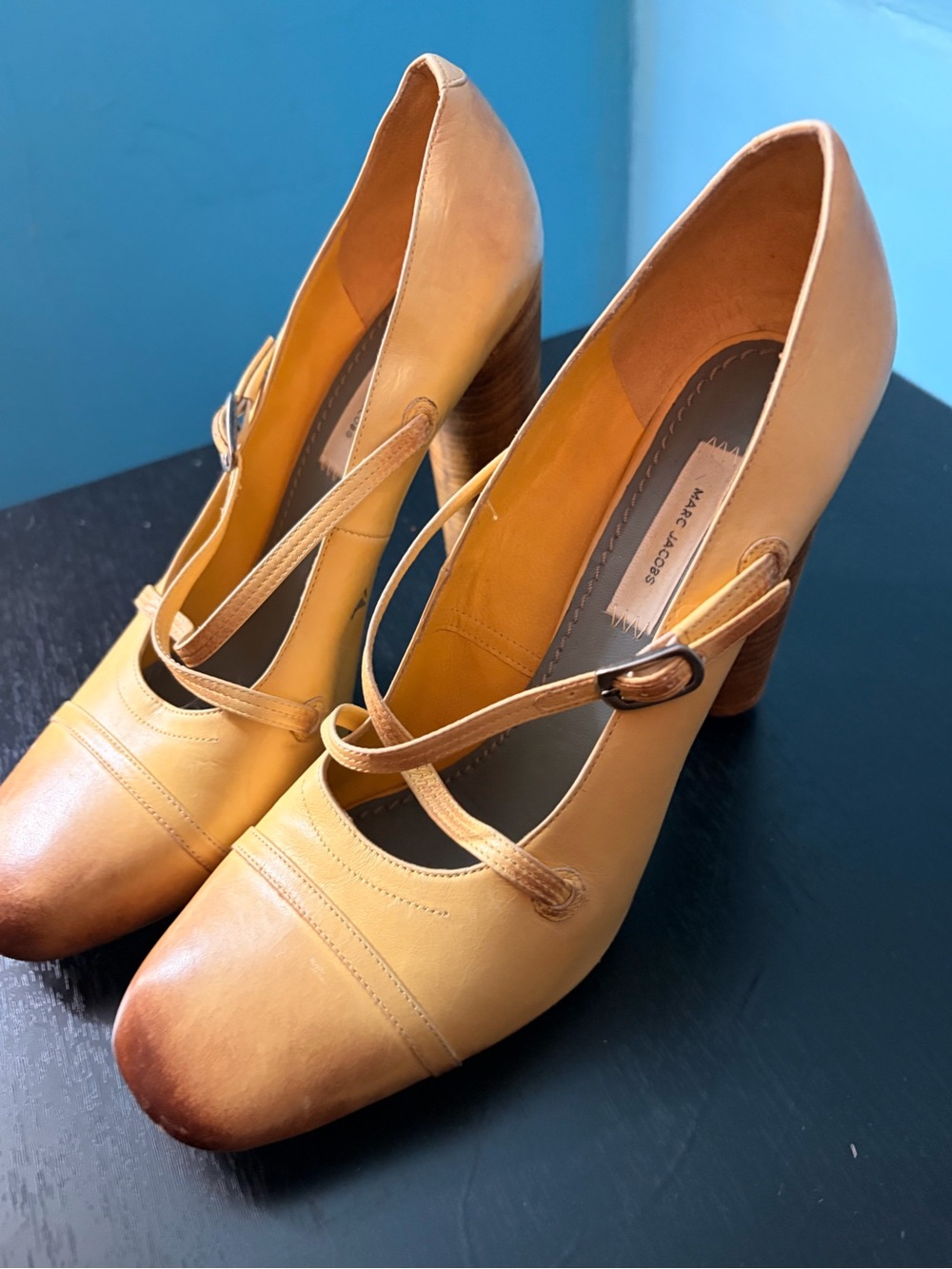Marc Jacob’s TBone Leather Pump Heels Tan Carmel Made in Italy 8.5